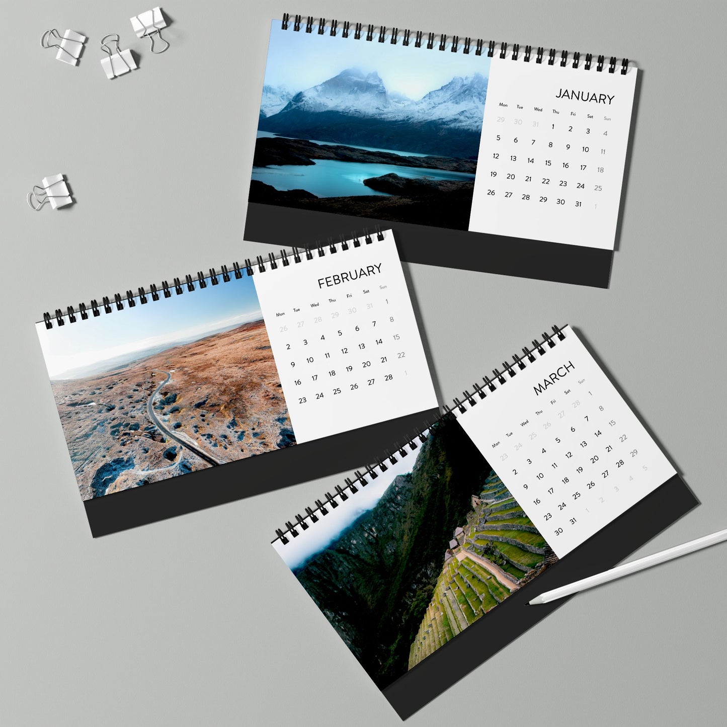 2026 Landscape & Travel Photography Desk Calendar