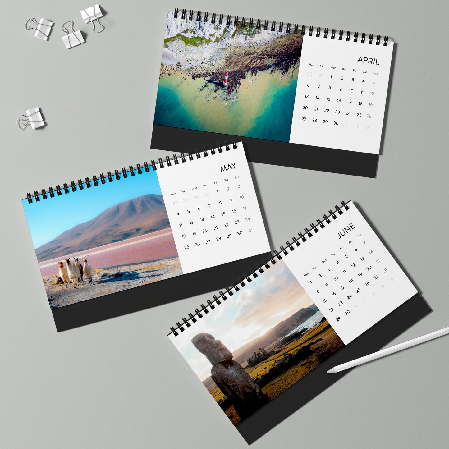 2026 Landscape & Travel Photography Desk Calendar