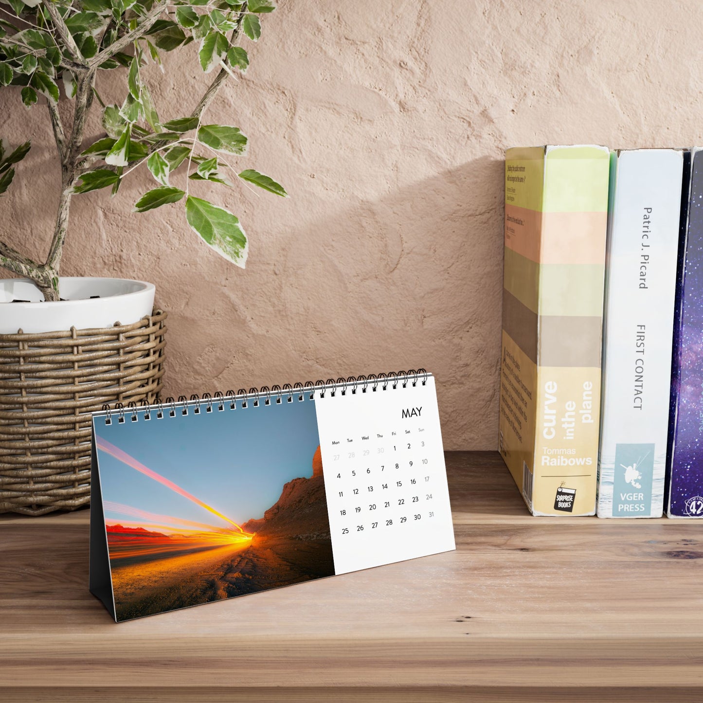 2026 Night and Astrophotography Desk Calendar