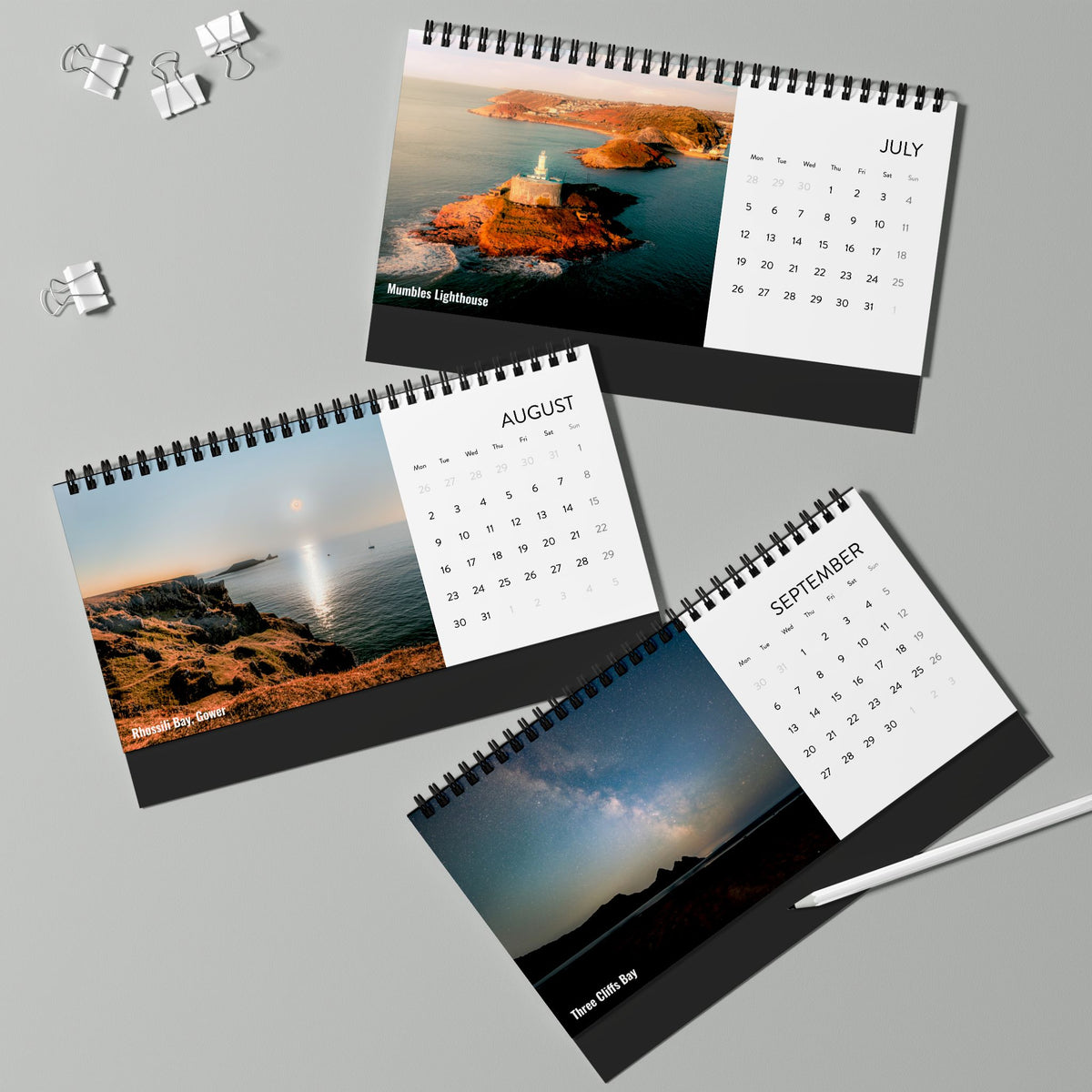 2027 Wales Desk Calendar